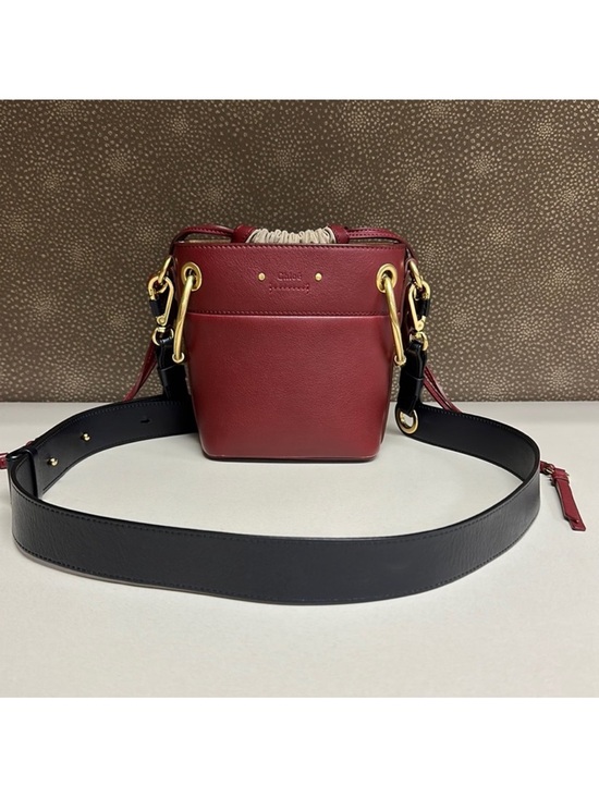 Chloe Handbags - ‼️Authentic Chloe Roy leather Bucket Bag